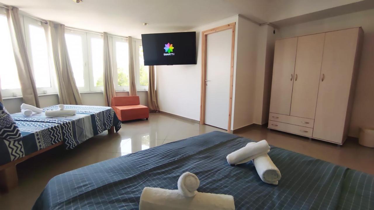 Guest House "Villa Klara Eilat" Heated Pool And Sauna All Year Round Εξωτερικό φωτογραφία