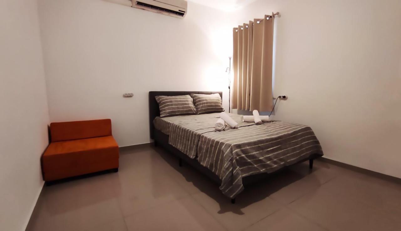 Guest House "Villa Klara Eilat" Heated Pool And Sauna All Year Round Εξωτερικό φωτογραφία